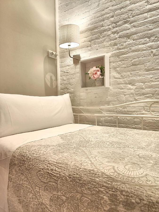 Chambre Simple avec Salle de Bains Commune