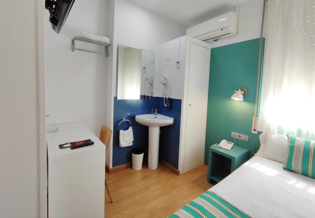 Chambre Simple Standard avec Salle de Bains Commune