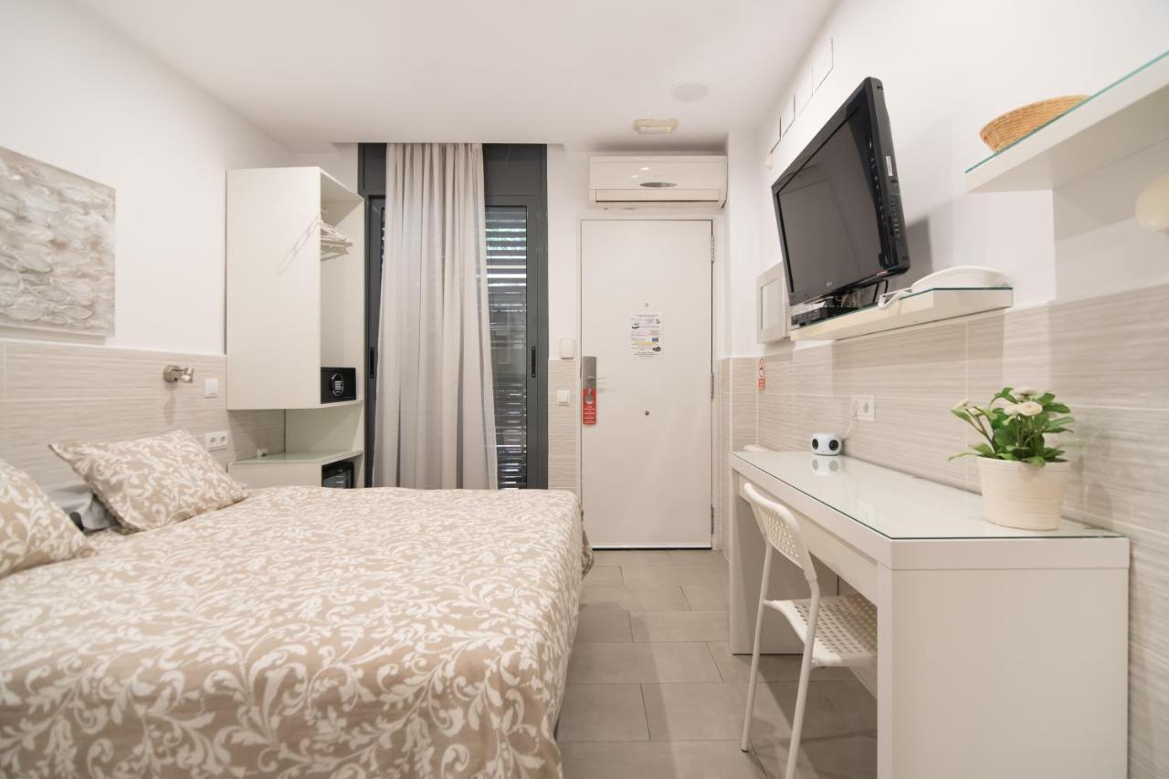 Chambre Double avec Salle de Bains Privative - Vue sur Cour