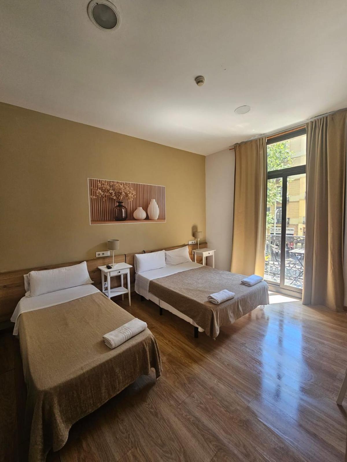 Triple Room