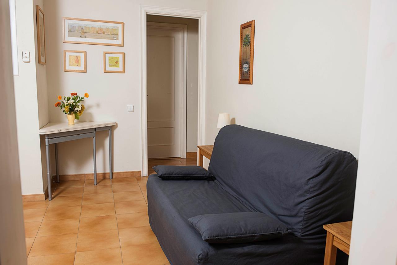 Studio/Suite Triple avec Salle de Bains Privative