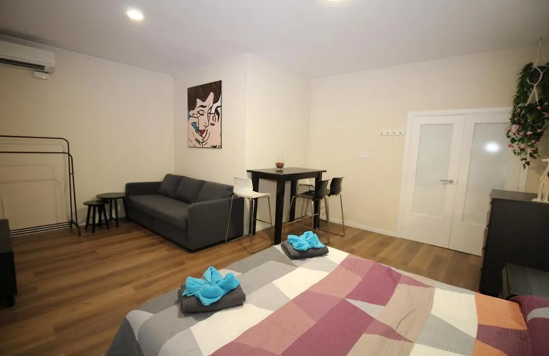 Urgel Habitaciones-1