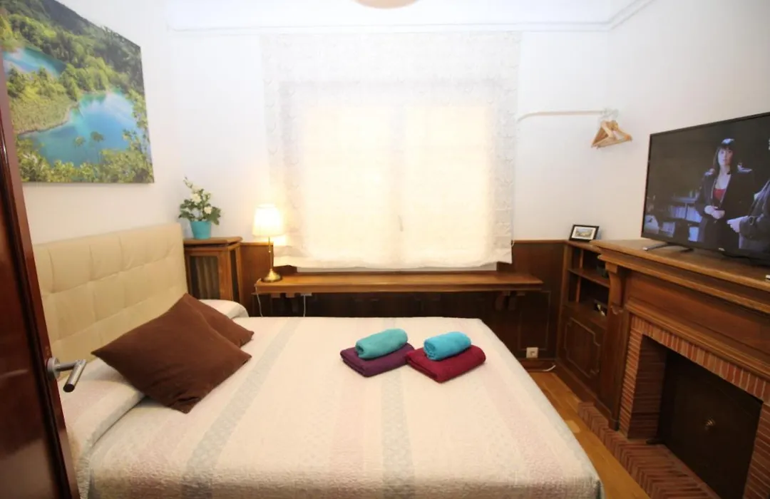 Nuevo Balmes Habitaciones-1