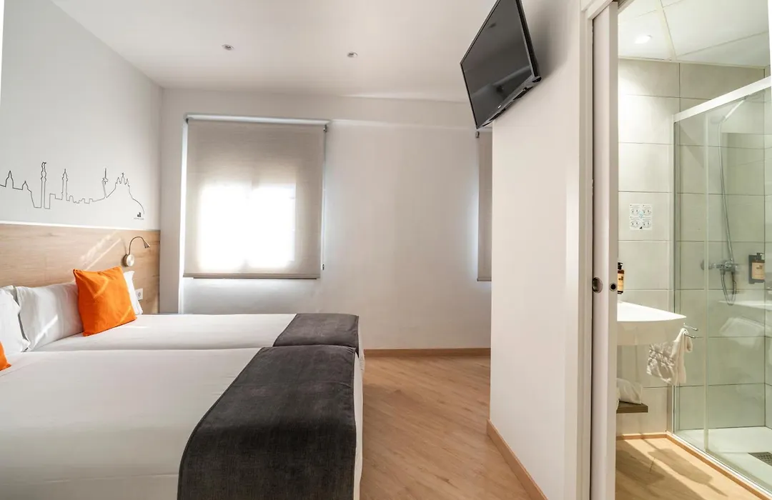 Hostal Sans-1