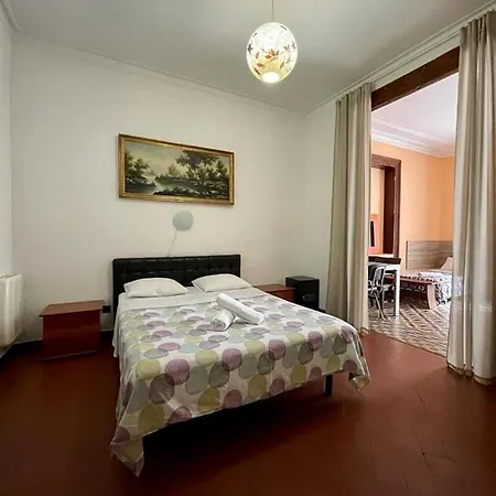 Mariarooms Hostel-3