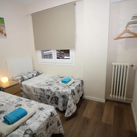 Urgel Habitaciones-3