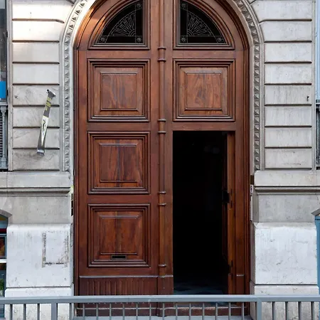 Hostal Bcn 46-3